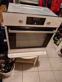 Vstavaná rúra Whirlpool AKZ560/WH