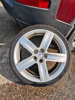 5x100 R17 Seat 1ks