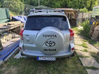 Toyota Raw 4