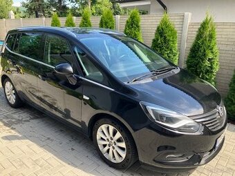 Predam Opel Zafira
