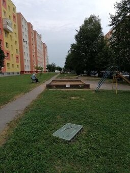 vymením 3 byt za dom vo Svidníku.
