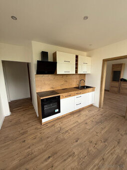 Ponúkame na prenájom kompletne zrekonštruovaný 1-izbový byt