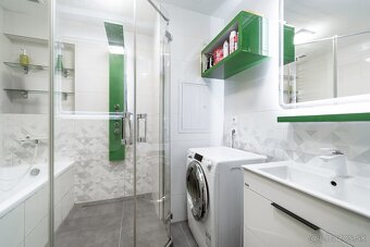 REZERVOVÉ na PREDAJ moderný 3 izbový byt