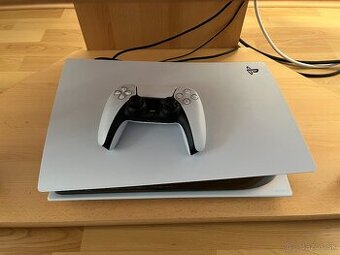 Sony Playstation 5 s mechanikou