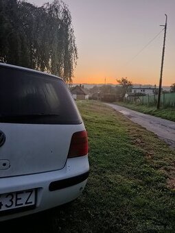 Volkswagen golf 4