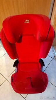 Predám detskú autosedačku BRITAX RÖMER Kidfix III M – ISOFIX