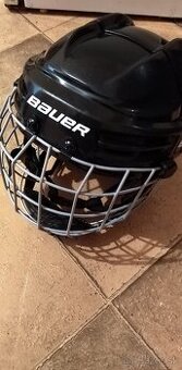 Detskú hokejovú prilbu Bauer+mriežku