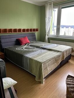 Predam calunenu,polohovatelnu postel s rostom 180cm