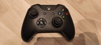 Xbox one ovladac