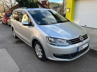 VW Sharan 2.0 TDI Comfortline | Panoráma | El. dvere, Kamera