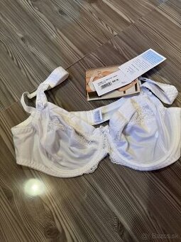 Biela podprsenka bez push up