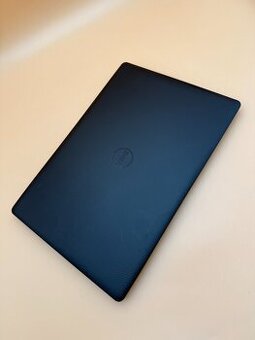 Notebook Dell Vostro 15 3580 / i3-8145U / 16GB / SSD + HDD