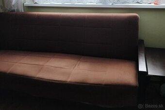 Darujem gauč drevená konštrukcia