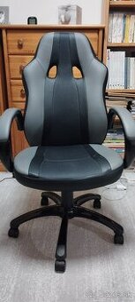 Kancelárska stolička