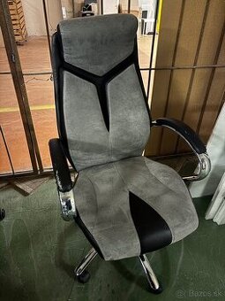 Kancelárske stoličky