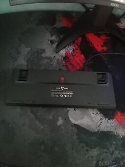 Herná klávesnica White Shark -shinobi