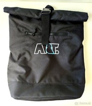 Predam čierny, turistický batoh/ruksak AT&T, cca 40 x 50 cm