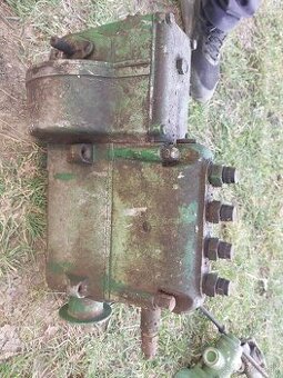 Vstrekovacie čerpadlo Zetor super 50