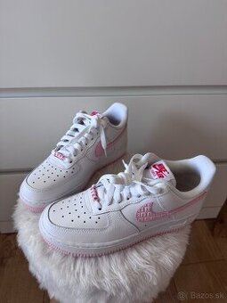 Nike Air Force 1 Low Valentine’s Day