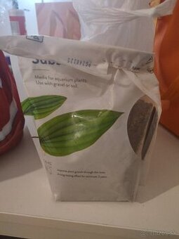 Substrát, čadič, biely štrk