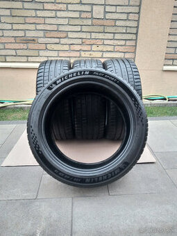 MICHELIN PILOT SPORT 5 235/45 R18 98Y  XL NEW