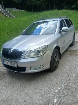 Škoda Octavia 2 Facelift combi 1.6 77 kw Elegance