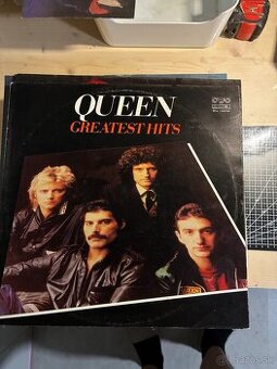 🎶 Predám LP: Queen – Greatest Hits (Balkanton) 🎶