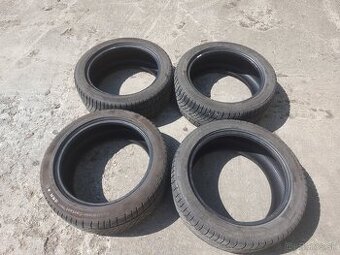 Predam pneu Continental 245/45 R18