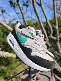 Nike Air Max 1 EasyOn „Black/Stadium Green