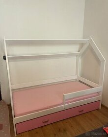 Dievčenská posteľ - 1