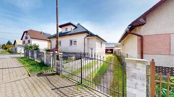 4 - izbový rodinný dom v meste Sliač so samostatnou garážou