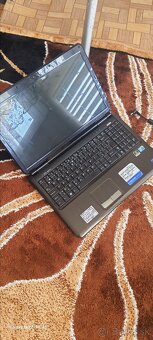 ASUS NOTEBOOK cena 40€