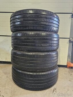 Zánovné Letné Pneu Continentnal 235/55 R18
