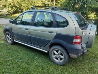 Renault scenic rx4