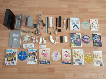 Nintendo Wii - 2 ovládače + bohaté príslušenstvo - 89€