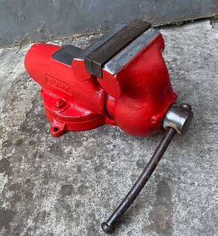 Zverak York 125