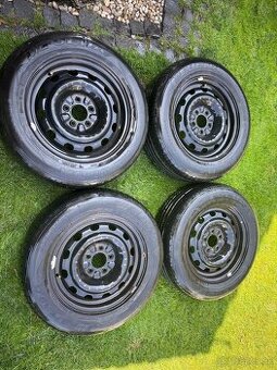 Predám 4 plechové disky 16” – 5x112, 6J, ET40, CB 57,1 mm