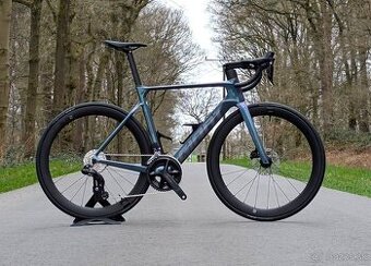 Giant Propel Advanced 1 2025
