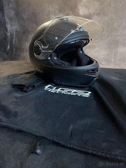 Predám prilbu na cestnú motorku – veľkosť XS