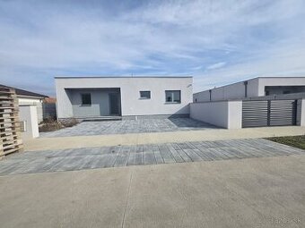 🏡 Na predaj – moderný 5-izbový rodinný dom v Galante (novost