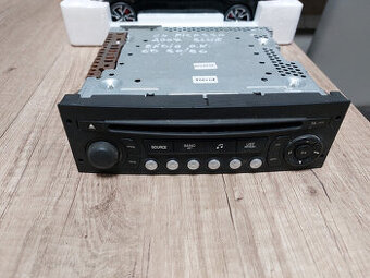 autorádio originálne citroen c4 picasso rok 2007