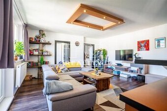 Predaj zrekonštruovaného slnečného 3-izbového bytu v...