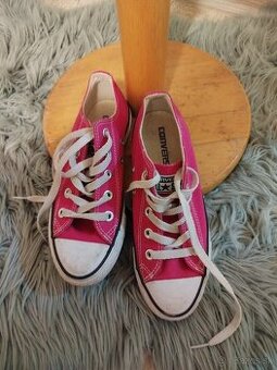 Dievčenské Converse 35