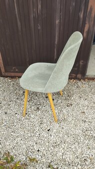 Stolička retro čalúnená