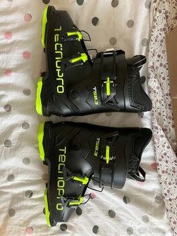 Lyžiarky TecnoPro veľ. 37