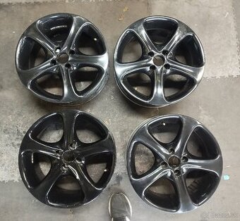 Elektróny 4x100 R16 7.5J ET38