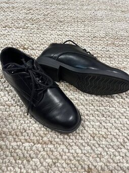 Detské spoločenské topánky