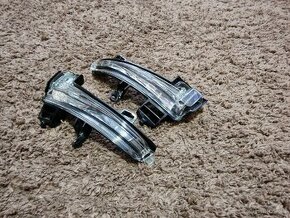 Smerovky spätných zrkadiel Superb III