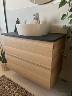Predám kúpeľňovú skrinku IKEA.
