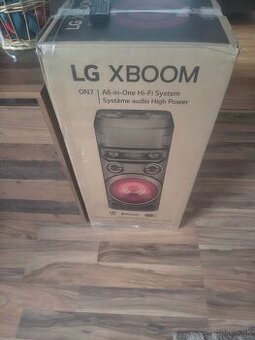 LG Xboom on7
